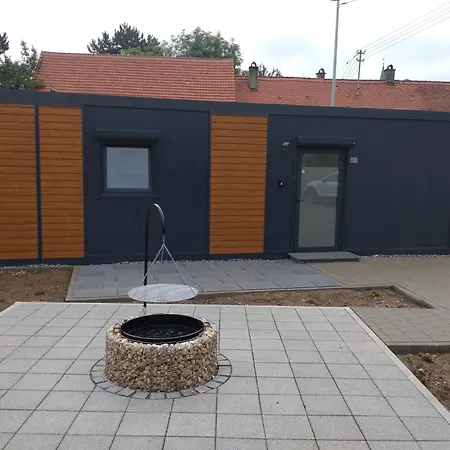 Διαμέρισμα Tiny Village