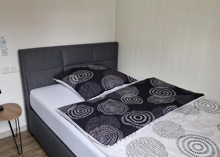 Tiny Village 아파트