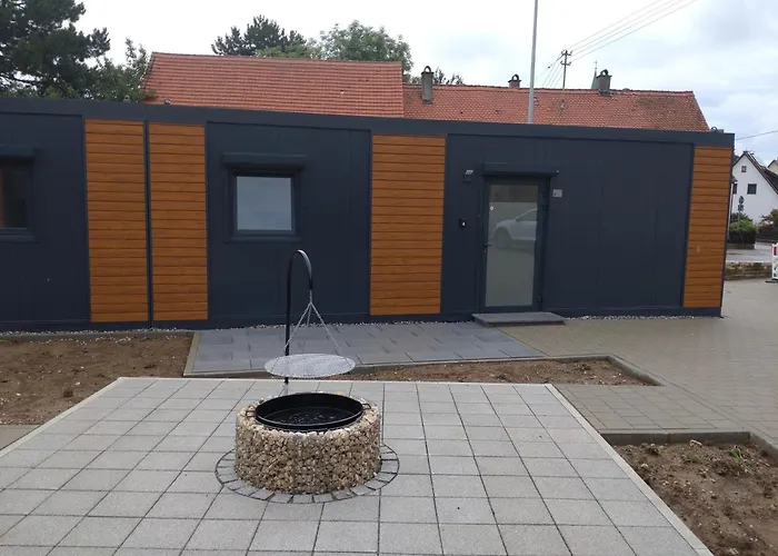 아파트 Tiny Village